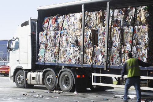 Van loaded with packing materials for a Hackney move